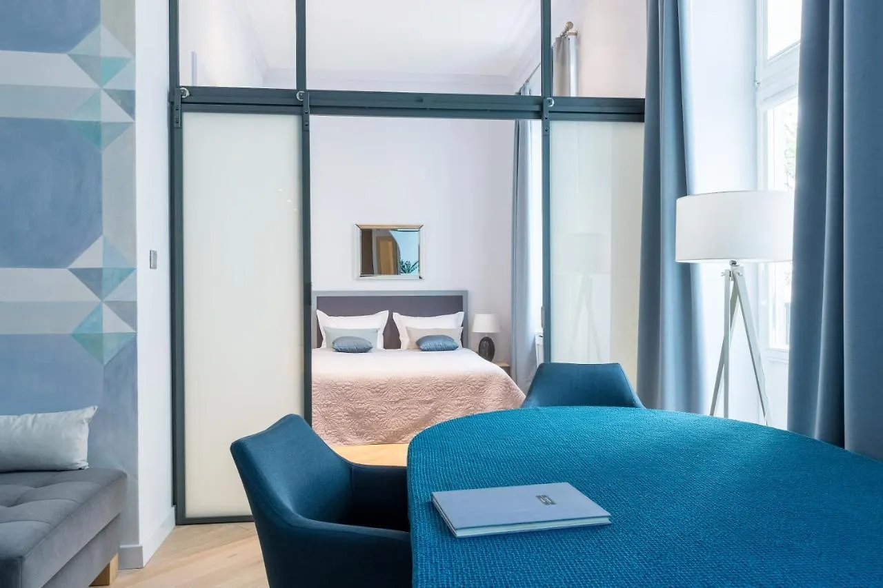 Cadena Gallery Apartments Wyspianski location